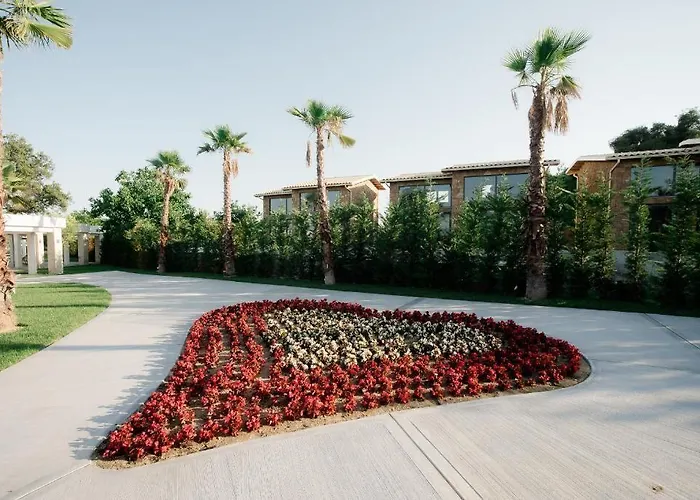 Отель Kallithea Village Kallithea (Chalkidiki)