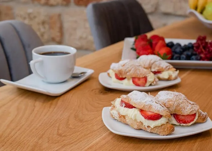 Отель Kallithea Village Kallithea (Chalkidiki)