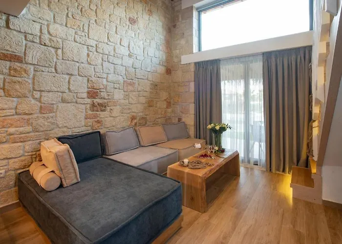 Отель Kallithea Village *