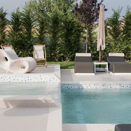 Kallithea Village Hotell